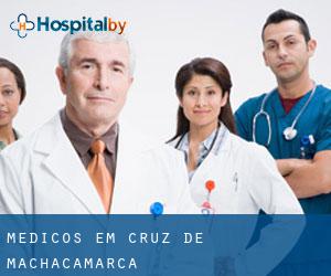 Médicos em Cruz de Machacamarca
